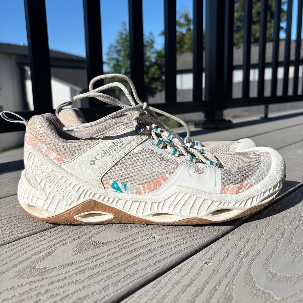 Columbia Women's Water Shoes Sneakers Size‎ 11 Beige Floral Aqua Outdoor